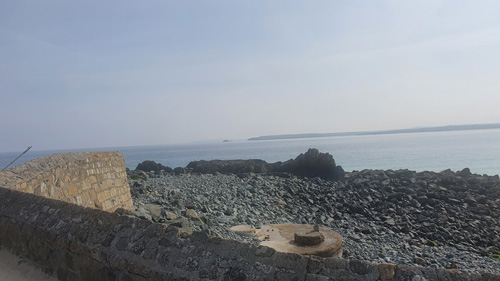 Experience the breathtaking views of St Ives, Cornwall, featuring stunning beaches, dramatic coastal cliffs, and charming harbor. Discover why this picturesque seaside town is renowned for its spectacular scenery.