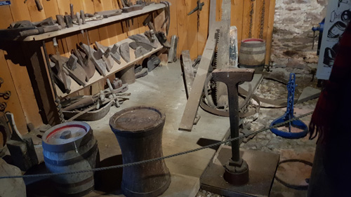 Discover the rich cider-making history at Healeys Cornish Cyder Farm. Explore the traditional methods, learn about the evolution of cider production, and experience the legacy of Cornish craftsmanship.
