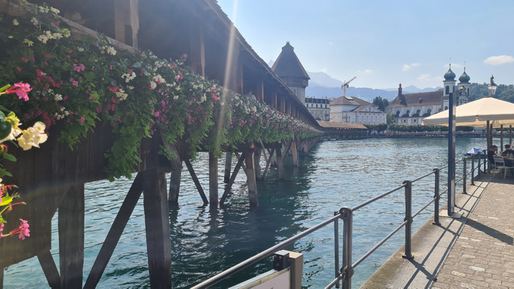 Chapel Dridge along it's side