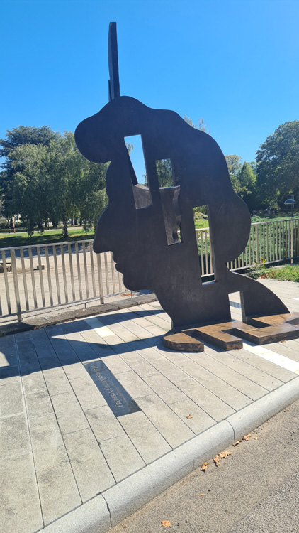 Chopin Monument ‘La Note Bleue’