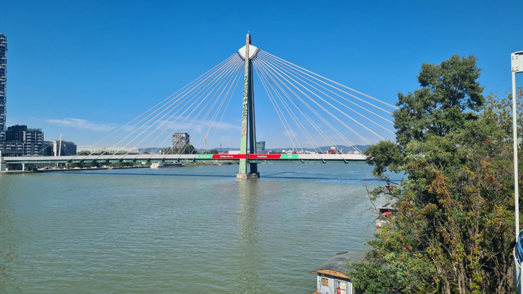 Donaustadtbrücke in Vienna