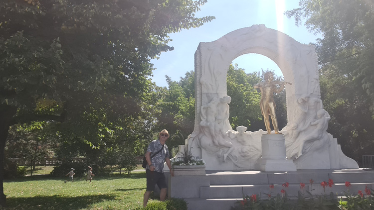 Monument for Johann Strauss in Vienna