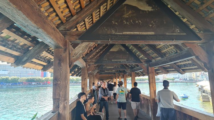 Chapel Dridge Inside