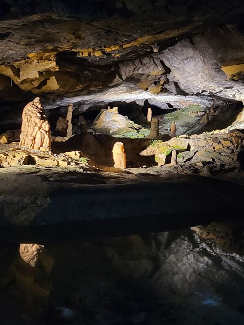 St. Beatus-Hohlen Swiss Caves