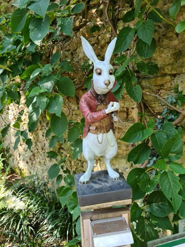 Abbotsbury Subtropical Gardens - Run Rabit